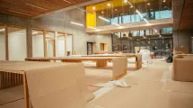 Octobre 2020 : salle de lecture du nouveau bâtiment des Archives départementales de l'Isère. © Studio Fabiani