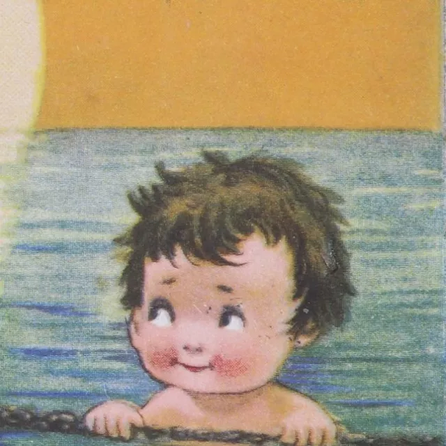 Détail d'une carte postale avec un dessin de deux enfants se baignant (Archives départementales de l'Isère, document non coté) © Archives départementales de l'Isère