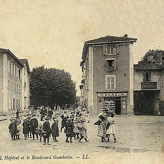 Carte postale ancienne de Saint-Marcellin (9FI3831)