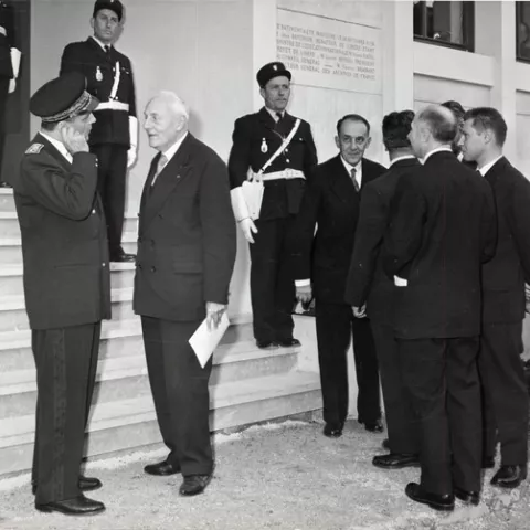 Batiment 1958 inauguration 