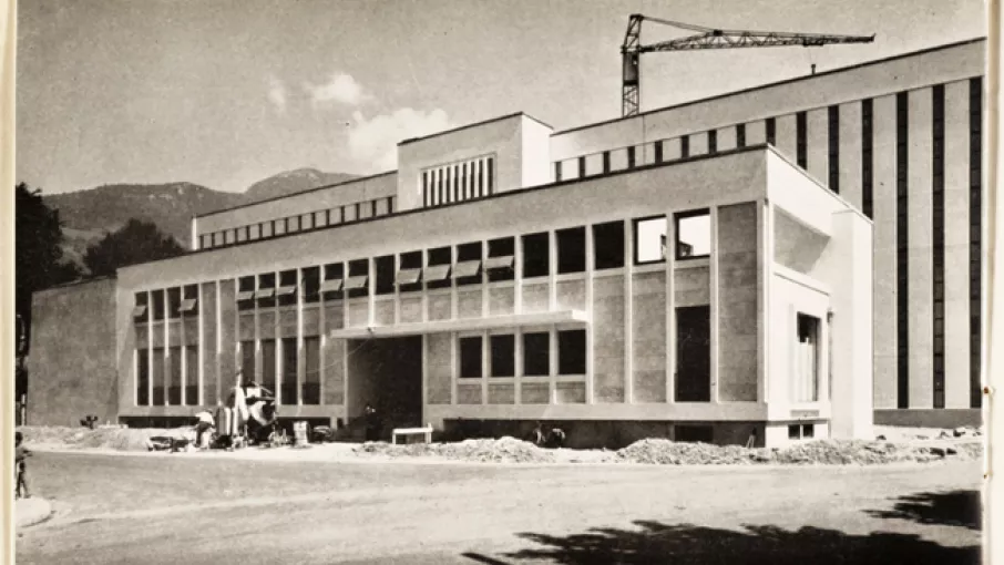 Batiment 1958 © Archives départementales de l'Isère