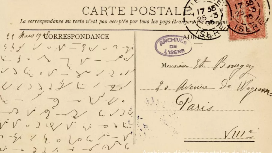 verso d'une carte postale cotée 9FI1175 et conservée aux Archives départementales de l'Isère.